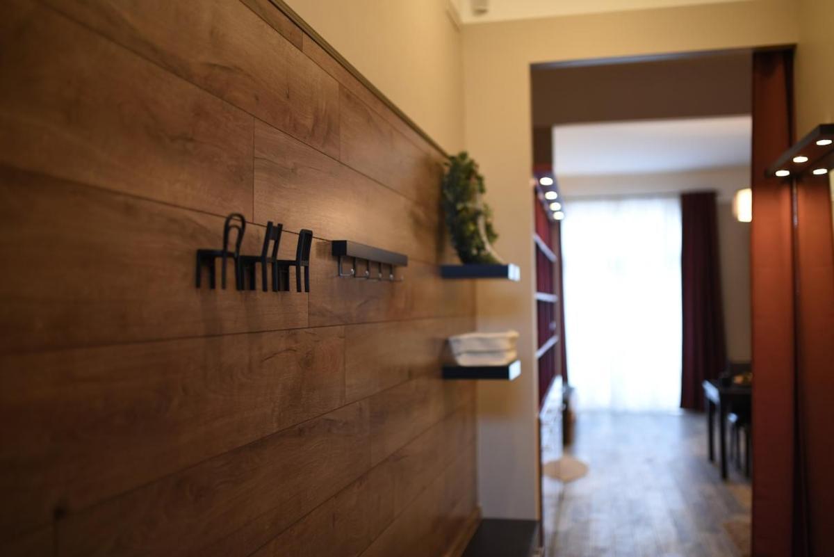 Appartement Spacious At Parliament With Free Bikes - Szemere A Parlamentnel Ingyen Bicokkal *