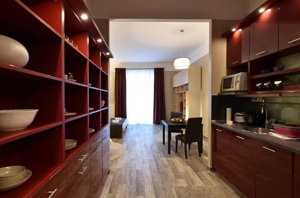 Apartment Spacious At Parliament With Free Bikes - Szemere A Parlamentnel Ingyen Bicokkal *
