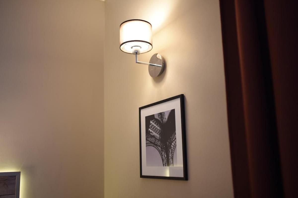 Appartement Spacious At Parliament With Free Bikes - Szemere A Parlamentnel Ingyen Bicokkal *