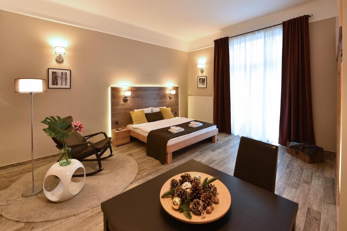 Apartment Spacious At Parliament With Free Bikes - Szemere A Parlamentnel Ingyen Bicokkal Budapest